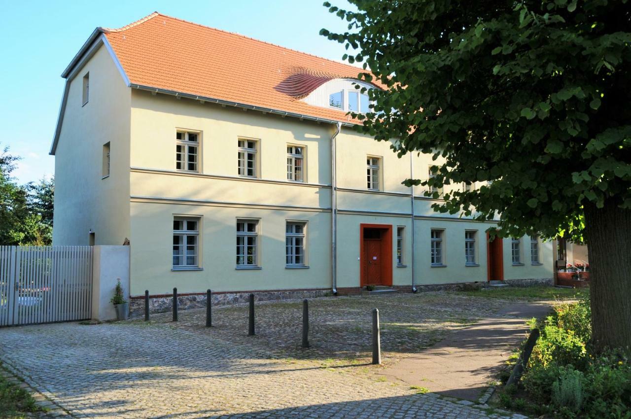 Mirabellenhof-Fewo Mit Terrasse Biesenthal Exteriér fotografie